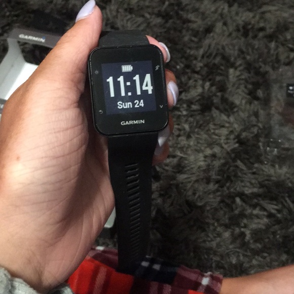 GARMIN FORERUNNER 35 WATCH - Picture 4 of 5